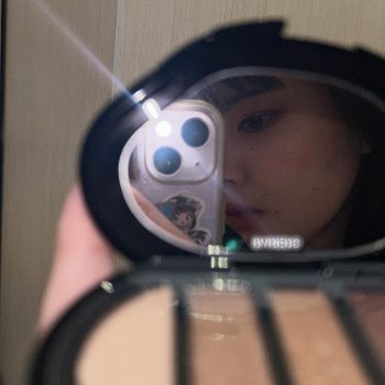 Byredo開箱直接畫ㄧ個大濃妝！（還有新隱眼～～