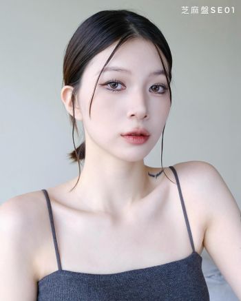 INTO YOU四事煙火眼影盤｜芝麻盤、苦蕎盤、半斤橄欖盤