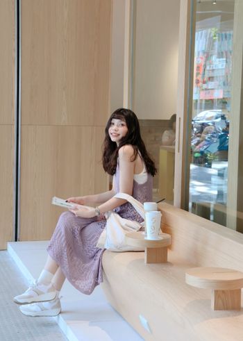 我的首雙同款不同色機能鞋 👟👟