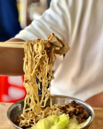 臺南北區｜在地美食｜上發意麵．來台南必訪!五十年傳統美味，銅板價格超佛心!