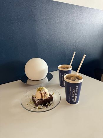 首爾咖啡廳🇰🇷Coffee and Cigarettes