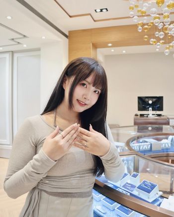 將愛情化作專屬符號💍來ALUXE尋覓你的命定婚戒吧！