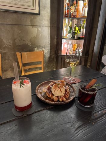 益善洞cafe&bar🇰🇷식물