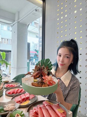 「高雄」左營❥ 探店❥ 梨花A5和牛放題