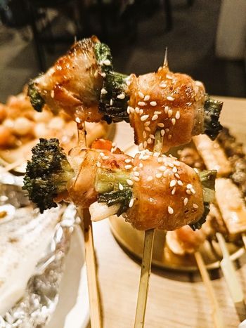 新店碧潭橋頭/光明街串燒美食平價消夜推薦【邱比特串燒新店光明店】!!