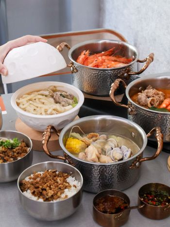 夠暖快享鍋｜台中嶺東｜愛吃什麼自己搭！NT200內就能吃飽飽，推薦給小資族和學生黨！