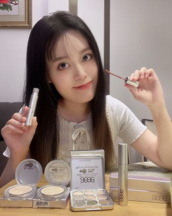 韓系秋冬必備新色ETUDE aeae韓國限量彩妝組❤️打造全新街頭時尚新氛圍✨彷彿回到90年代的復古風潮特别聯名款！