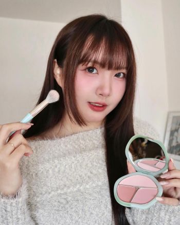 秋冬微醺氛圍感就靠腮紅～🍑彩棠爭青流玉三色腮紅盤