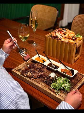 中世紀小酒館裡的味覺之旅