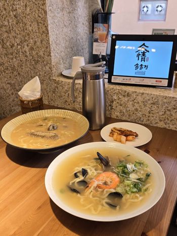 釜山海雲台海鮮刀削麵솔솔정 해운대 칼국수