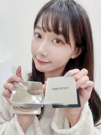 PONYEFFECTTW 韓系NO1專業彩妝 #無重力裸肌蜜粉餅 #零暗沉柔霧持久水氣墊 實測分享