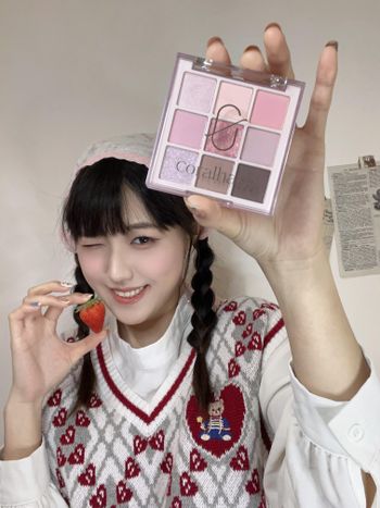 春日薰衣草妝容｜Coralhaze 丁香粉月眼影體驗分享