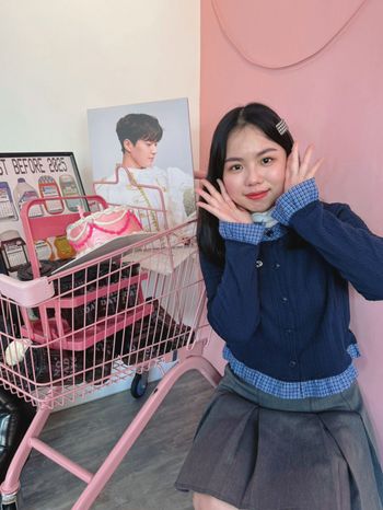 📚 復古學院風穿搭 | 層次感+小細節讓造型更升級！💕