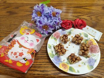 小蜜蜂砂糖橘伴手禮-手作古早味花生糖-甜蜜不黏膩不沾牙的優質好吃在地大顆的花生糖推薦!!
