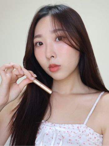 日本妹子人手一隻OPERA 唇膏 推出薄霧系🔥