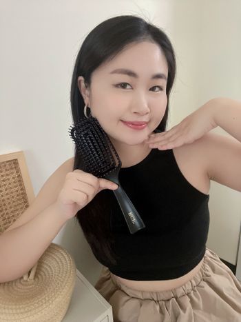 柔順秀髮的秘密-RCF碳纖維彈力梳