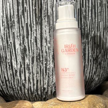 一抹即水潤 ｜ Irish Garden N3⁺高效瞬導修護精華乳          