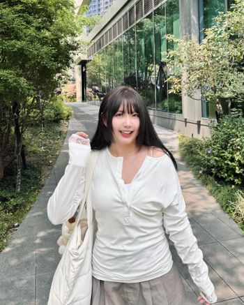 台中勤美 韓系百摺裙裝穿搭