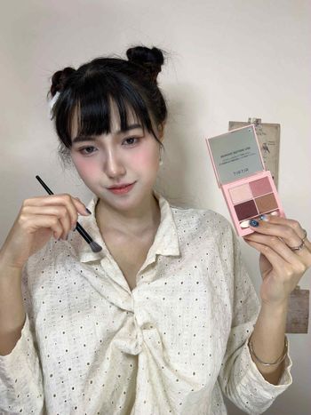 TIRTIR 奶醇眼影盤 03 愛與你 Rose顏色也太實用了吧！最近化妝💋都用這盤。