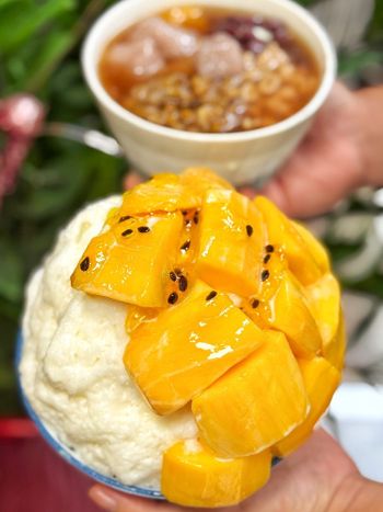 四十年老字號冰店 來北區展店囉！夏日必吃芒果冰😍銅板價就能吃到仙草豆花👍
