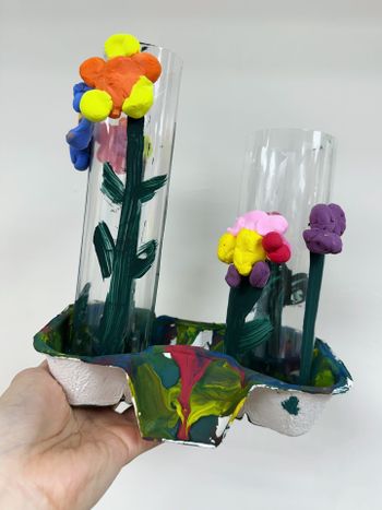 美勞區黏土創作
