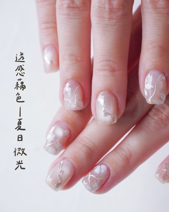 #透明系美甲 #藕色貓眼控報到 最近真的熱到不行～決定指甲也要來點清爽感