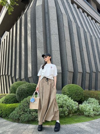 改善體態原來這麼簡單，駝背女孩的穿搭救星：Bonjour輕量透氣美體鞋實穿心得.ᐟ.ᐟ