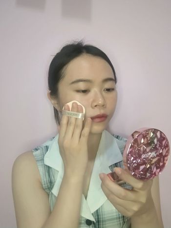 2025顏值最高最閃亮又不脫妝的粉餅✨