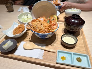 勝急豬排的推與不推！