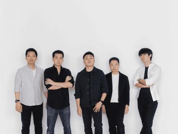 【奇市樂團】2025臺灣巡演：感受《我們都是外星人》的生命寫照與搖滾力量