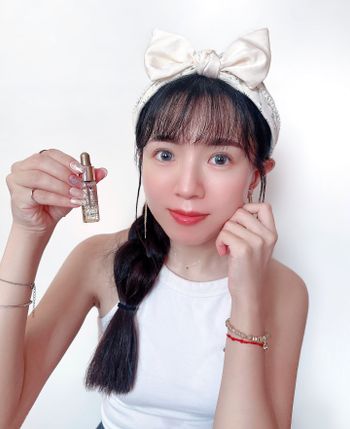 歡慶小金瓶13周年銷售奇蹟🌟 嬌蘭小金瓶「 皇家蜂王乳平衡油精華 」即使熬夜睡眠不足，也擁有像是睡滿8小時的超亮好氣色