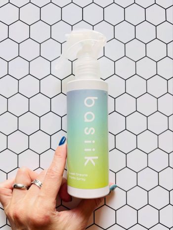 💤氣味開啟睡眠模式｜basiik 一夜好夢天然精油舒眠噴霧，讓晚安變成一種儀式