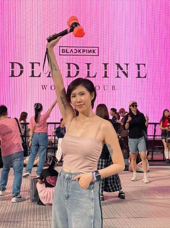 這次我們終於，帶我女兒去看BLACKPINK了！ 她的夢想！實現了！