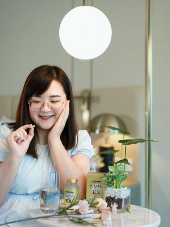 【HomeDr.】#NMN時光膠囊、#蔓越莓飲小紅條，#10月團購開跑，從日常開始的溫柔呵護，讓自己回到最好的狀態