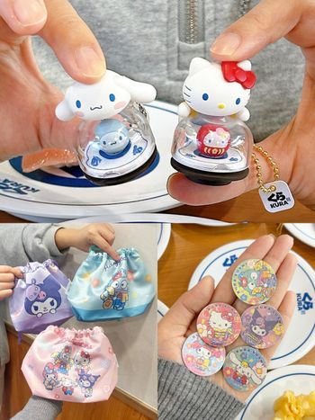 藏壽司最新扭蛋是三麗鷗！萌翻「Hello Kitty達摩吊飾&大耳狗磁鐵」全都想要、還有漢頓束口袋免費送！