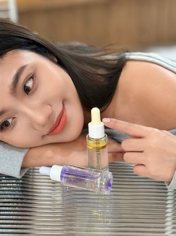 DrRuibeila｜早C晚A簡單養出發光玻璃肌💛💜 