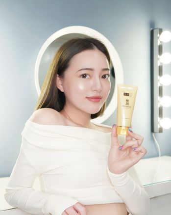 肌研極潤金緻高效保濕晚安精華凍膜 使用心得分享