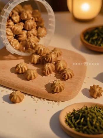 掉進茶香裡的「微型快樂」：珍珠糖小泡芙