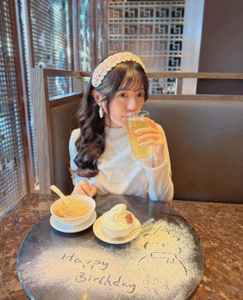 祝我生日快樂🎂🎁🎈