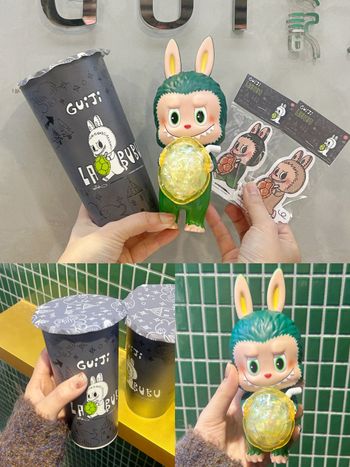 龜記跟泡泡瑪特LABUBU聯名了！抱龜殼LABUBU外帶杯、貼紙萌翻必收藏，還有限定公仔要買！