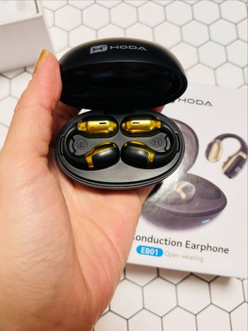 輕盈不入耳，通勤新享受！hoda 氣傳導 OWS 藍牙耳機登場🎧