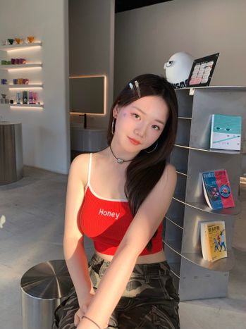 小怪獸風格 👾 質感咖啡廳