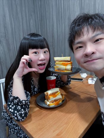 早安美芝城跟男友一起吃早餐🍳