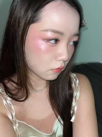 自帶冷光感的日常混血款 👀✨