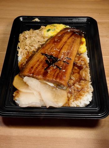 萊爾富這鰻魚飯有在扯🙂‍↕️🙂‍↕️