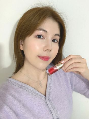CLARINS 克蘭詩 彈潤植萃美唇油 04 糖粉甜心 使用心得