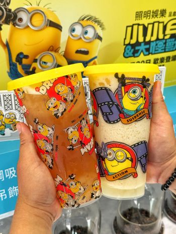 手搖飲推出蜜桃新品 還有可愛小小兵😍😍
