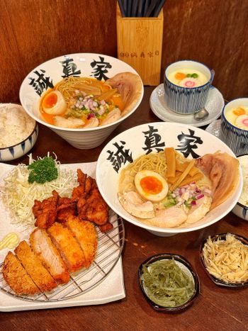 勤美附近平價拉麵店 還有自助吧😍😍