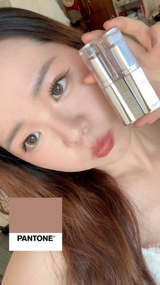 唇紋消失術？水光唇膏試給你看💫