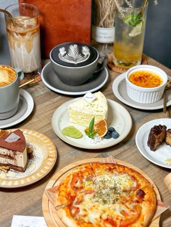 台中複合式咖啡廳 結合乾燥花超好拍😍